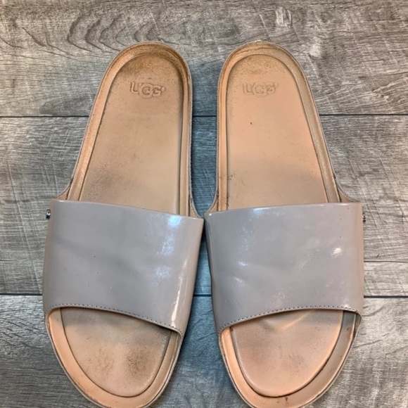 Ugg Jane Patent Leather Slide Sandals 9 - Picture 4 of 9